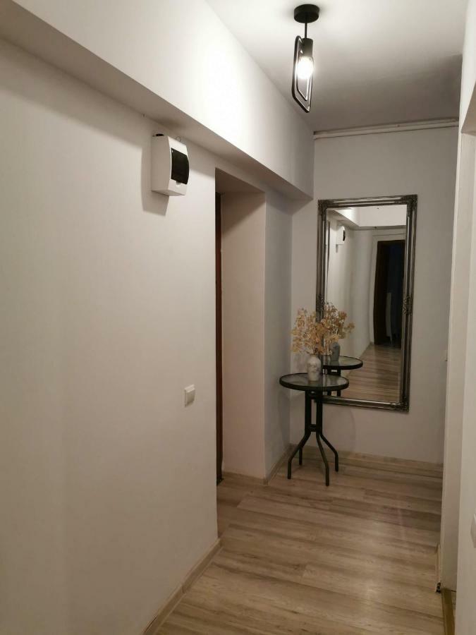 Youth Central Apartment Târgu-Mureş Εξωτερικό φωτογραφία