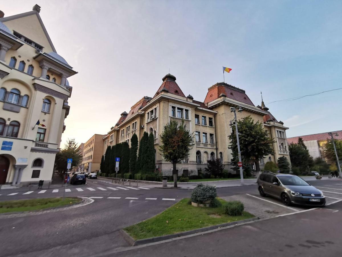 Youth Central Apartment Târgu-Mureş Εξωτερικό φωτογραφία